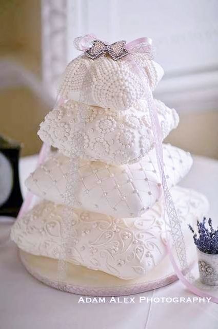 Pillow Shaped Wedding Cakes