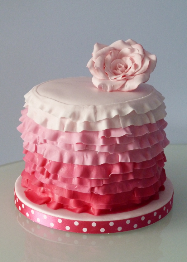 10 Photos of Valentine's Cakes Beautiful