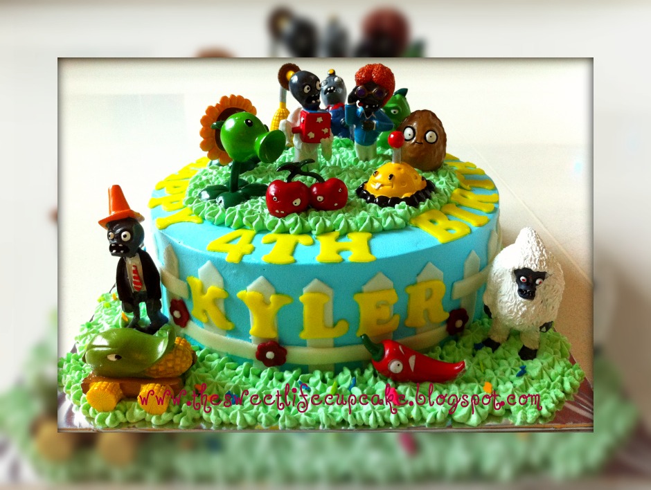 Plants vs Zombies Birthday Cake