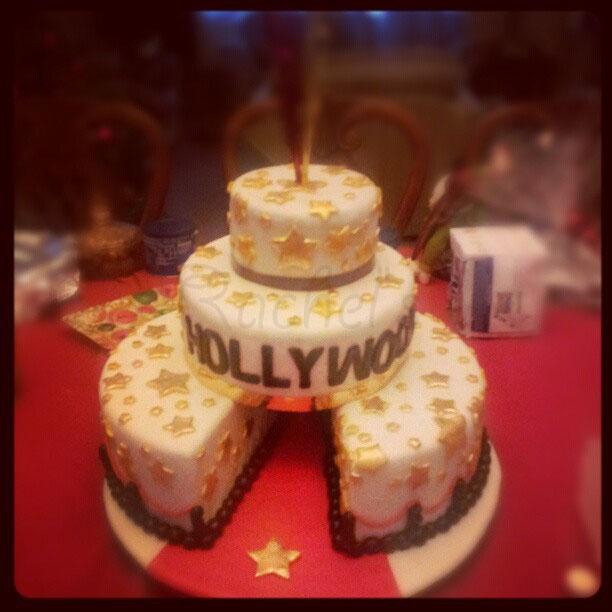 Red Carpet Hollywood Theme Cake