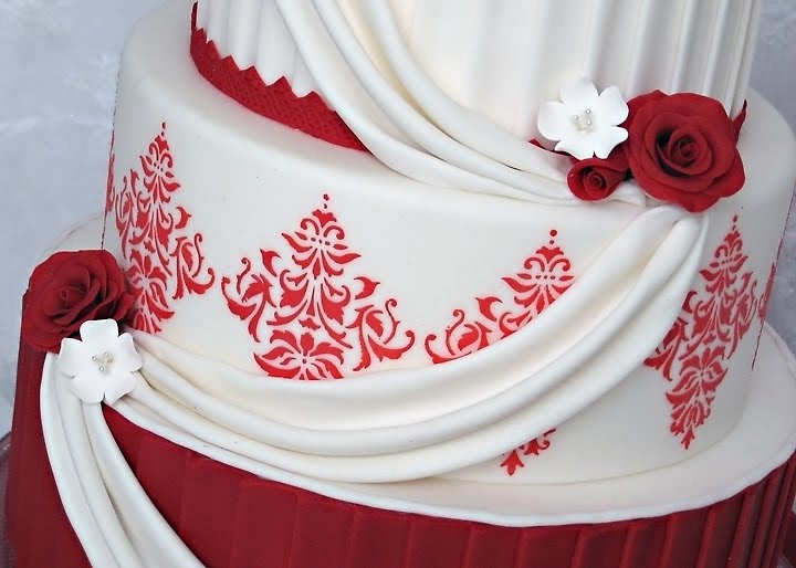 Red Valentine Wedding Cakes