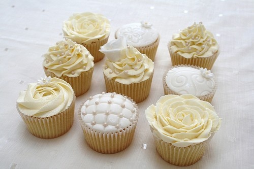 Wedding Cupcakes with Pearls