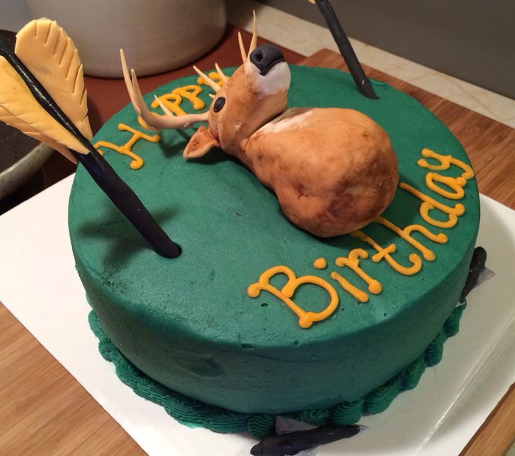 Bow Hunting Birthday Cake