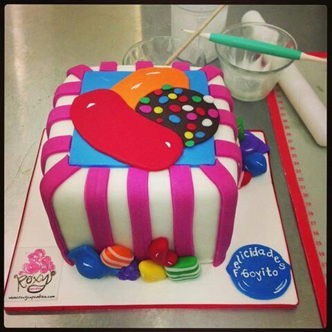 Candy Crush Cake