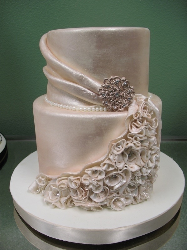Champagne Color Wedding Cake