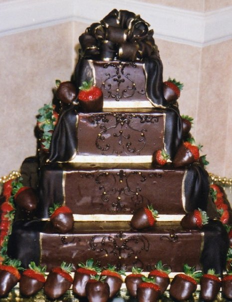 Chocolate Strawberry Wedding Cake