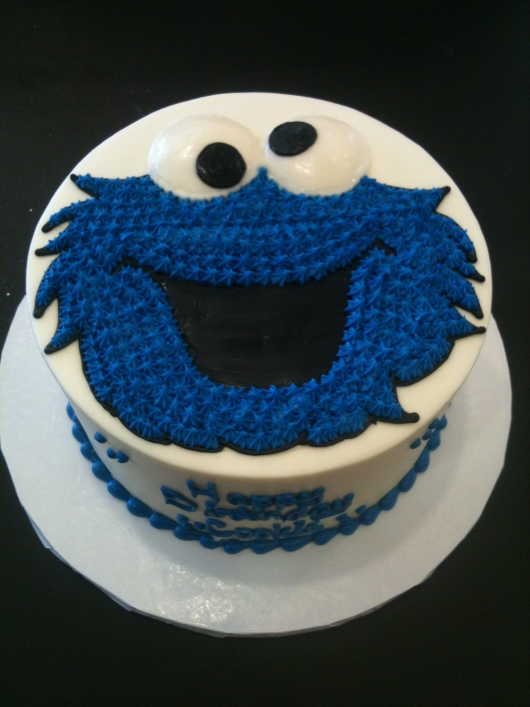 Cookie Monster Face Cake