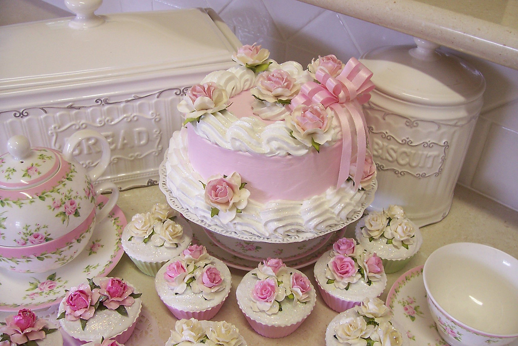 Fake Cake Shabby Chic Kitchens