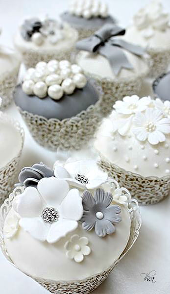 Grey and White Wedding Cupcakes