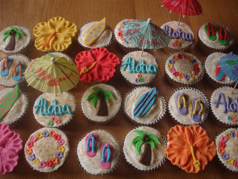 Hawaiian Luau Cupcakes