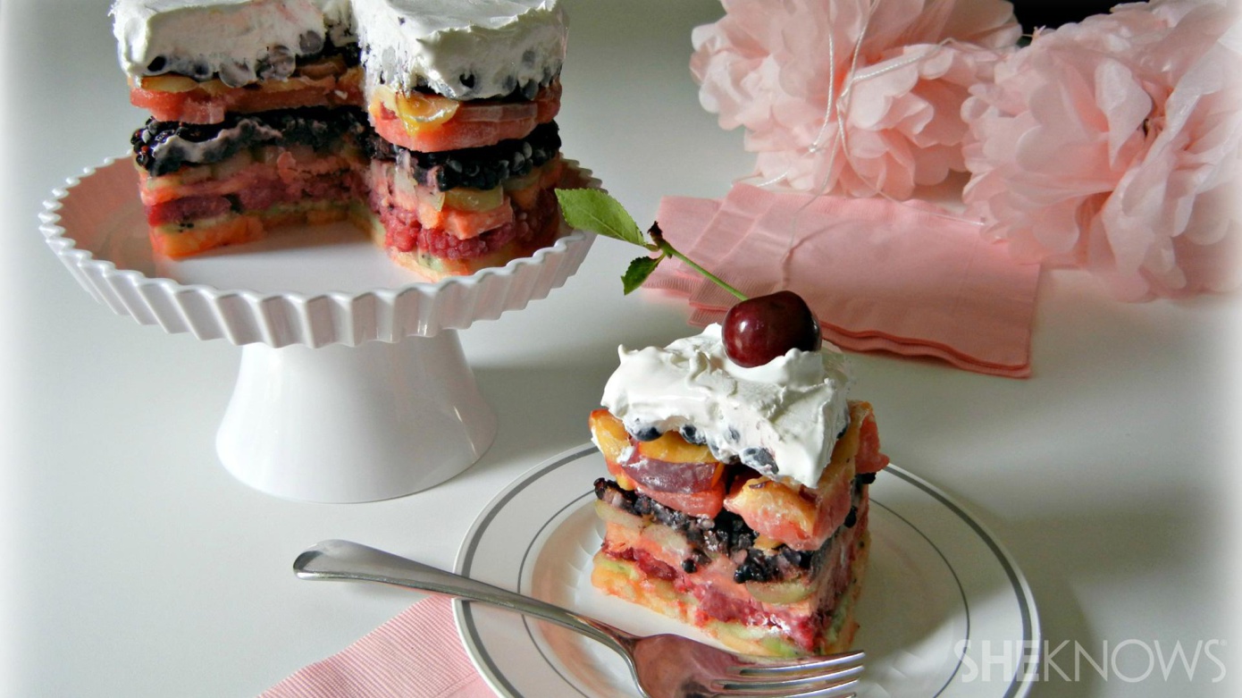 Layer Cake with Fresh Fruit