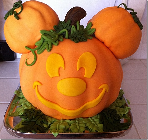 Mickey Mouse Halloween Pumpkin