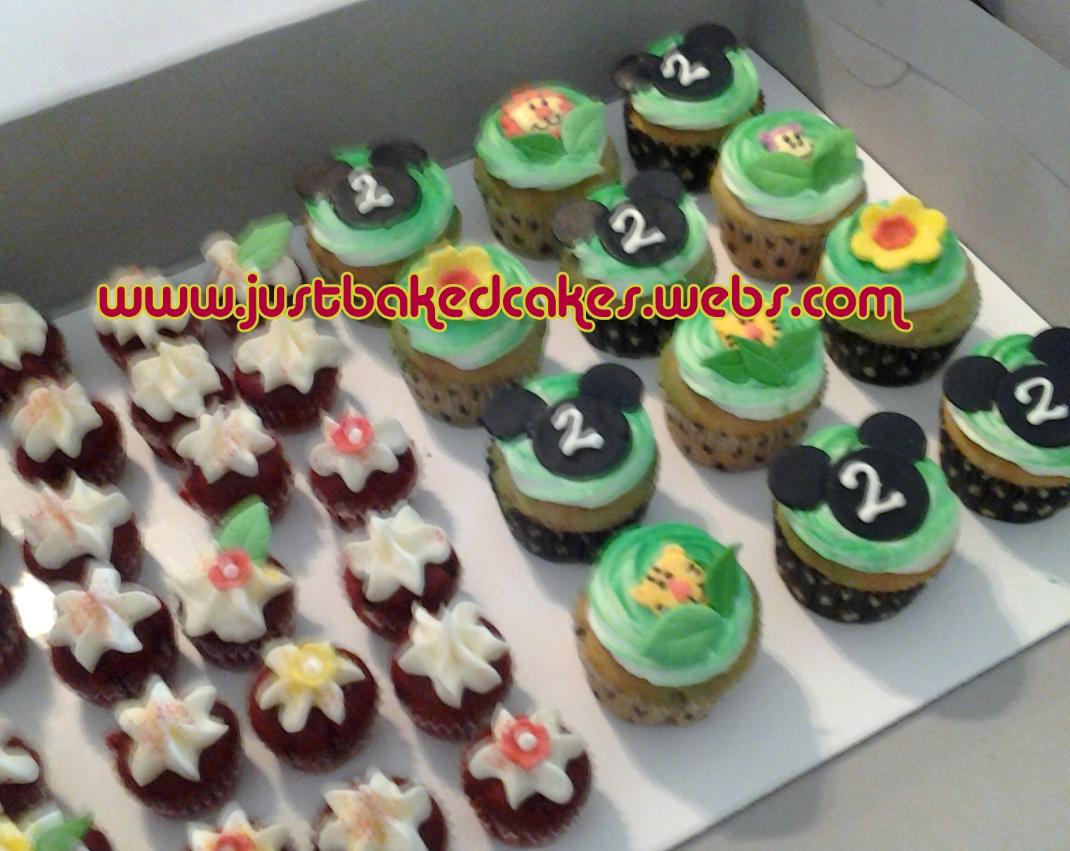 Mickey Mouse Themed Cake and Cupcakes