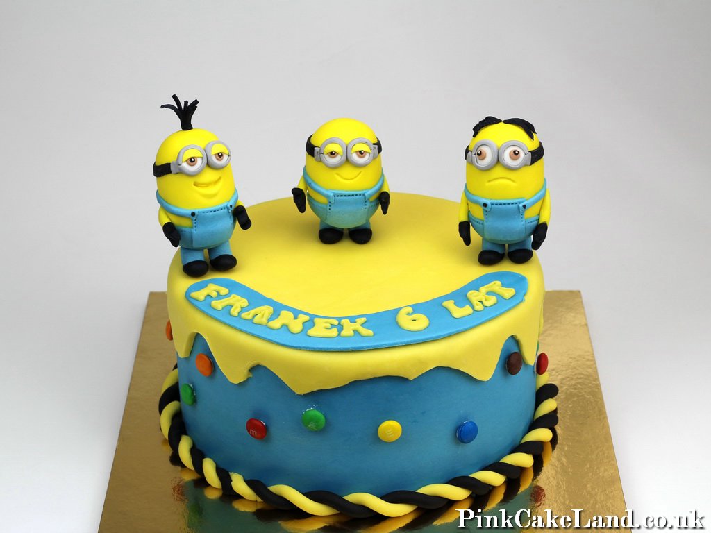 Minion Birthday Cake