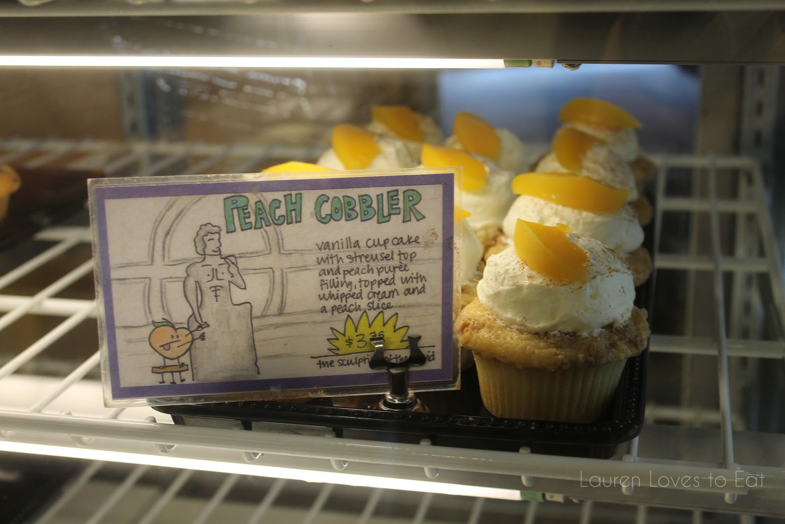 Molly's Peach Cobbler Cupcake Molly's Peach Cobbler Cupcake