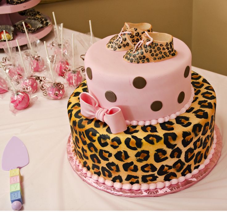 Pink and Cheetah Baby Shower Decorations Pink and Cheetah Baby Shower Decorations