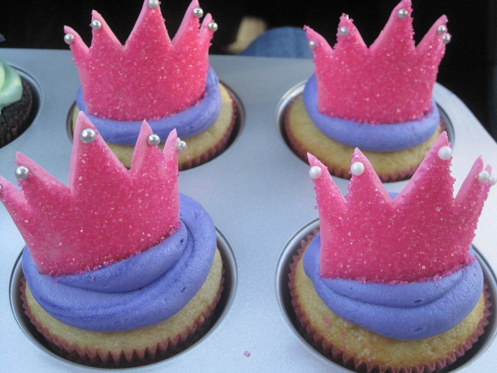 Princess Cake Made Out of Cupcakes