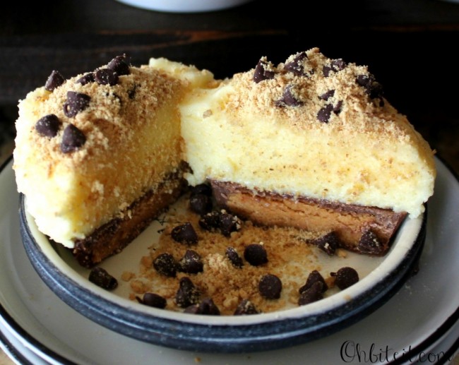 Reese's Bottom Cheesecake Cupcakes Reese's Bottom Cheesecake Cupcakes