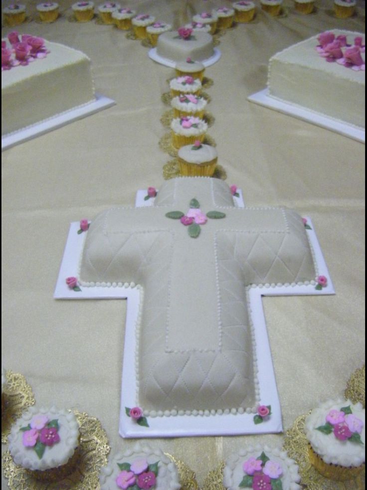 Rosary Cross Cake with Cupcakes