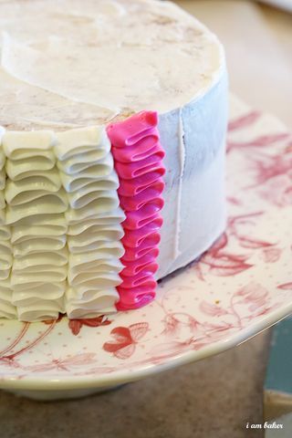 Ruffle Cake Decorating Ruffle Cake Decorating
