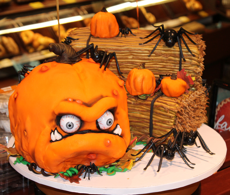 Scary Pumpkin Birthday Cake