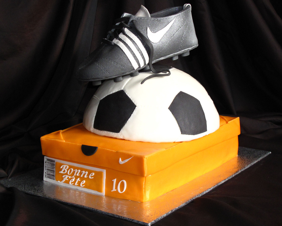 Soccer Cleat Cake