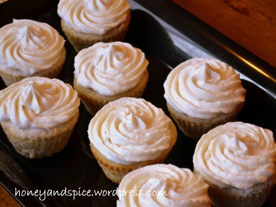 Sour Cream Recipe Vanilla Cupcakes
