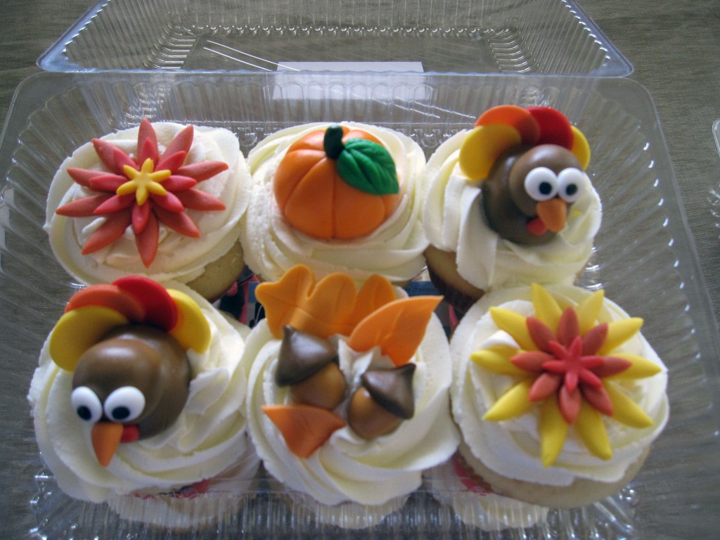 Thanksgiving Cupcake Cake Ideas