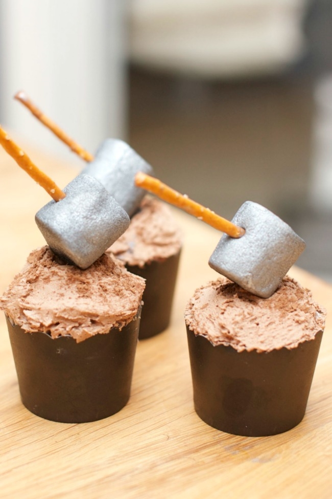 Thor Hammer Cupcakes