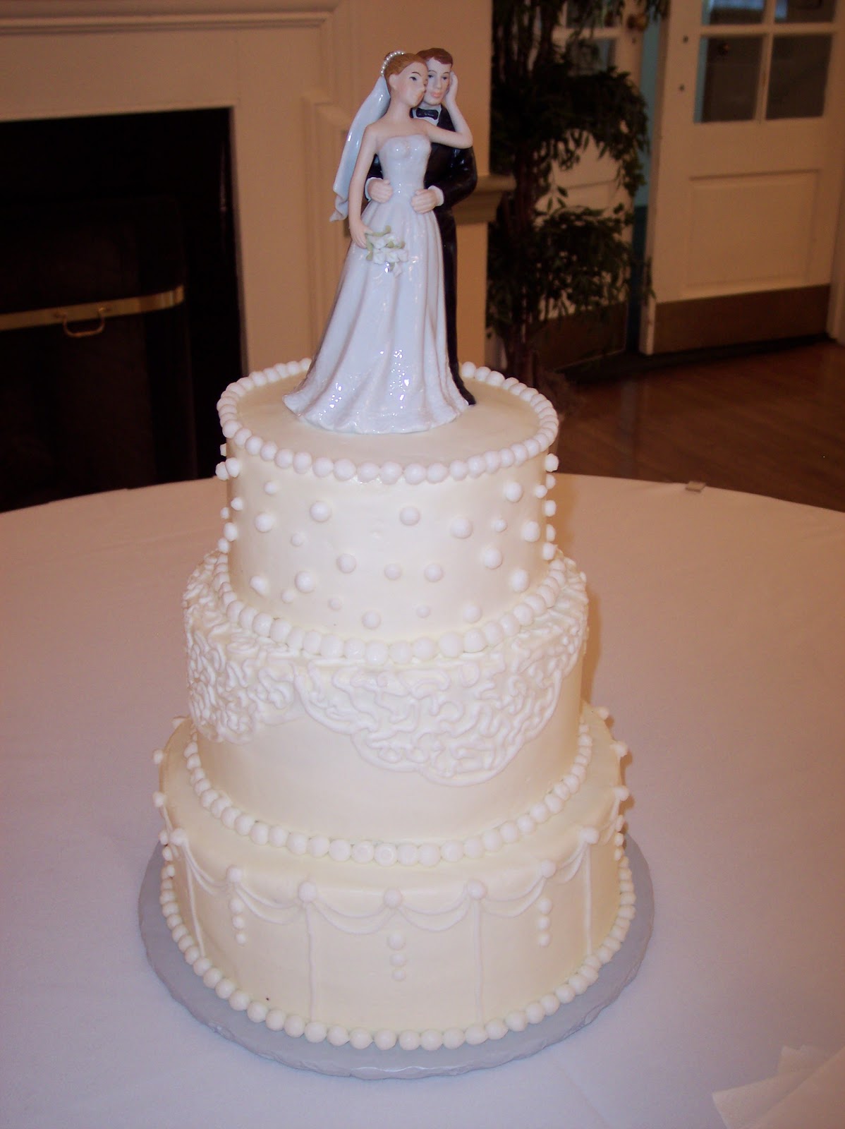 Wedding Cake Cornelli Lace and Dot