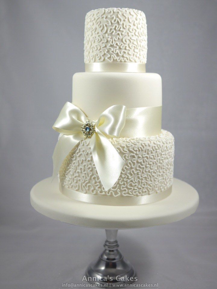 Wedding Cake Cornelli Lace