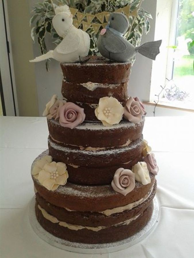 Wedding Cakes in the West Midlands