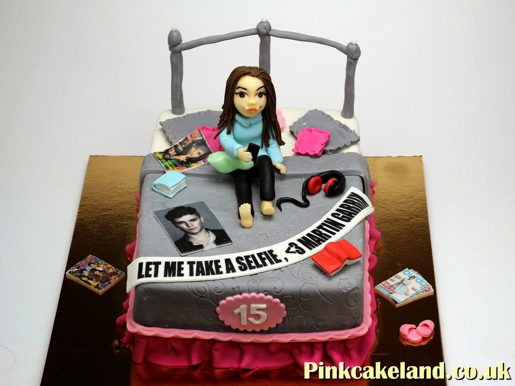 15th Girl Birthday Cake