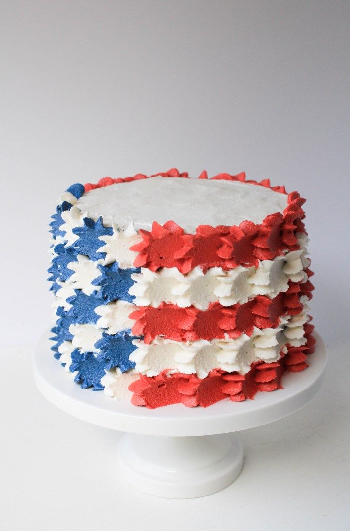 4th of July Stars and Stripes Cake