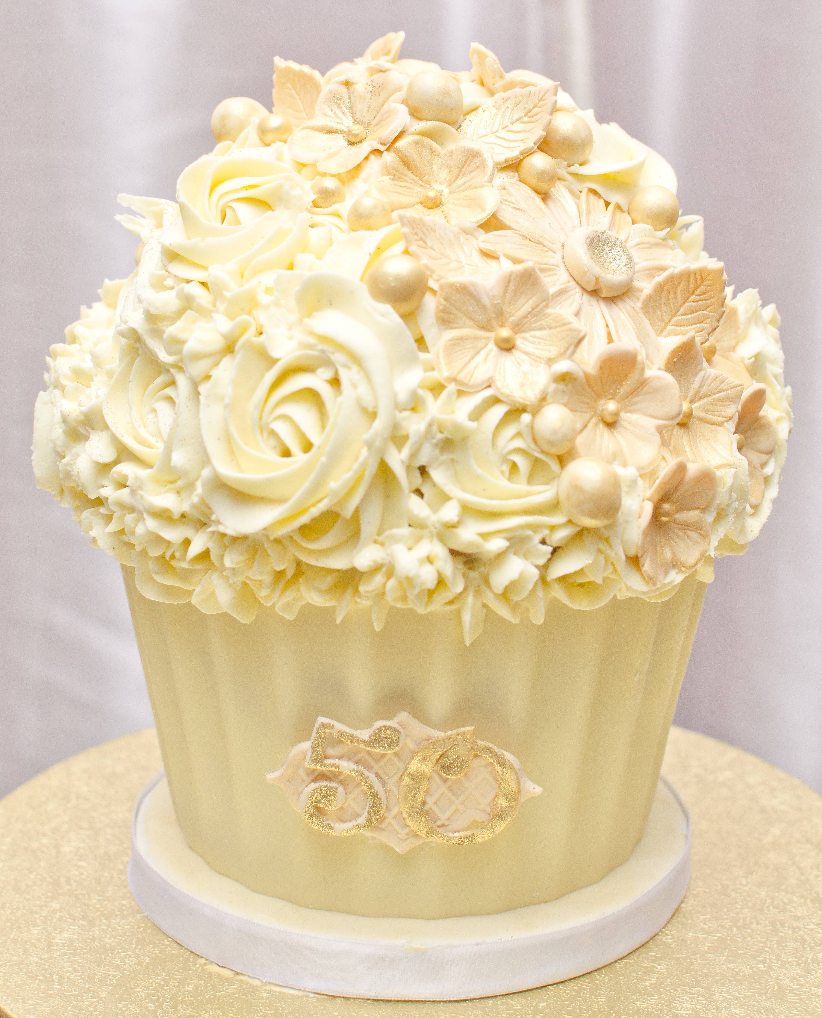 Anniversary Giant Cupcake Cake