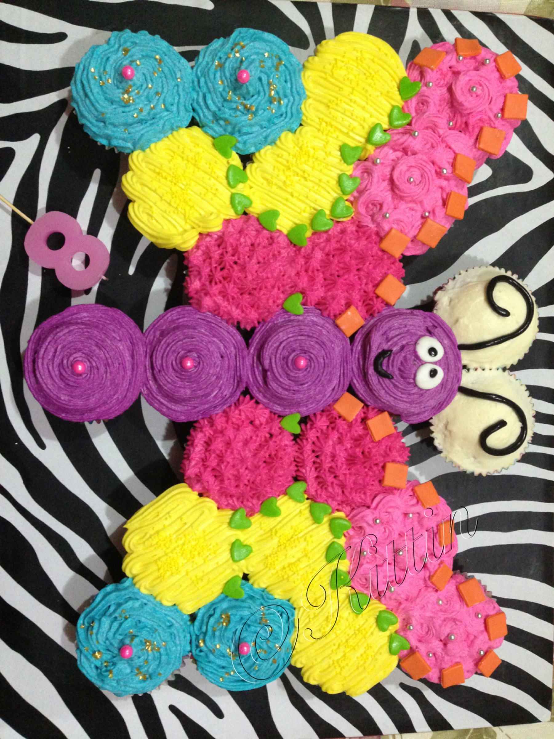 Apart Pull Butterfly Cupcake Cake