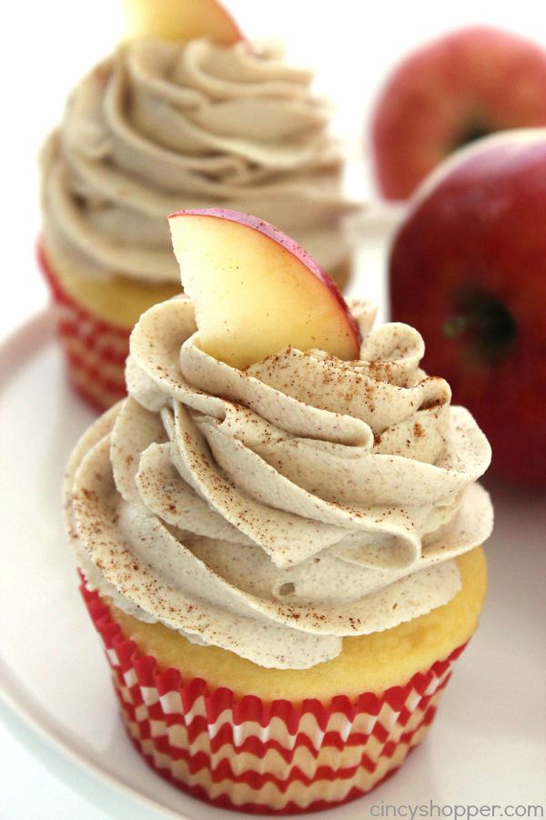 Apple Pie Cupcakes with Filling
