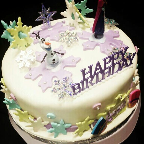 Disney Frozen Cake