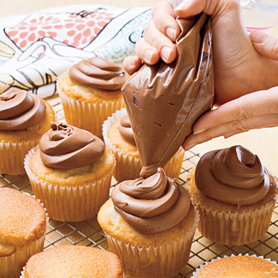 Easy Cupcake Icing