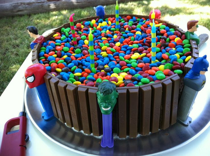 Easy Superhero Cake Ideas