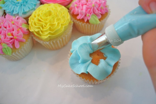 Flower Cupcakes Tutorial