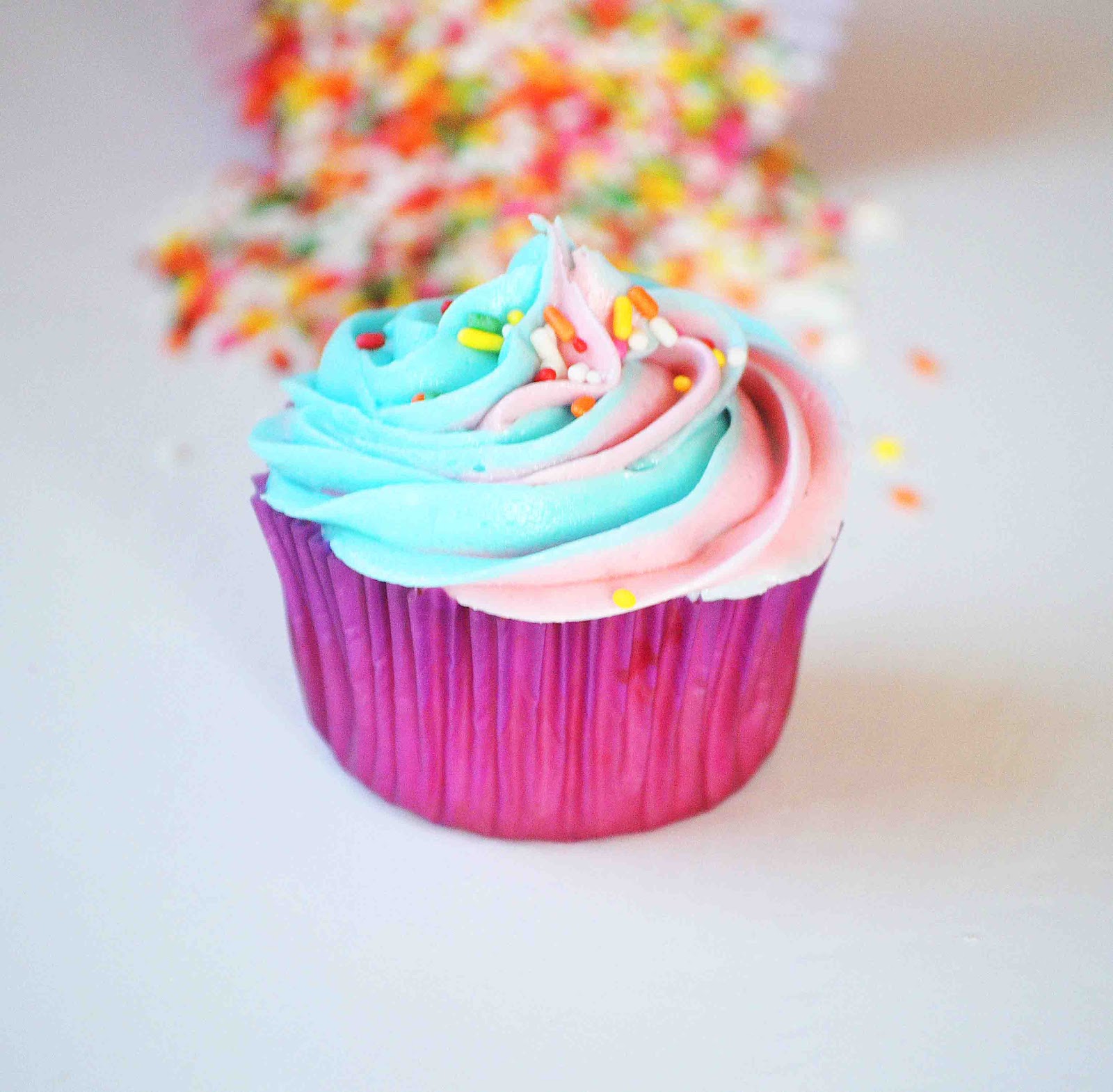 Funfetti Cupcakes Vanilla Buttercream