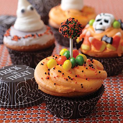 Halloween Trick or Treat Cupcake