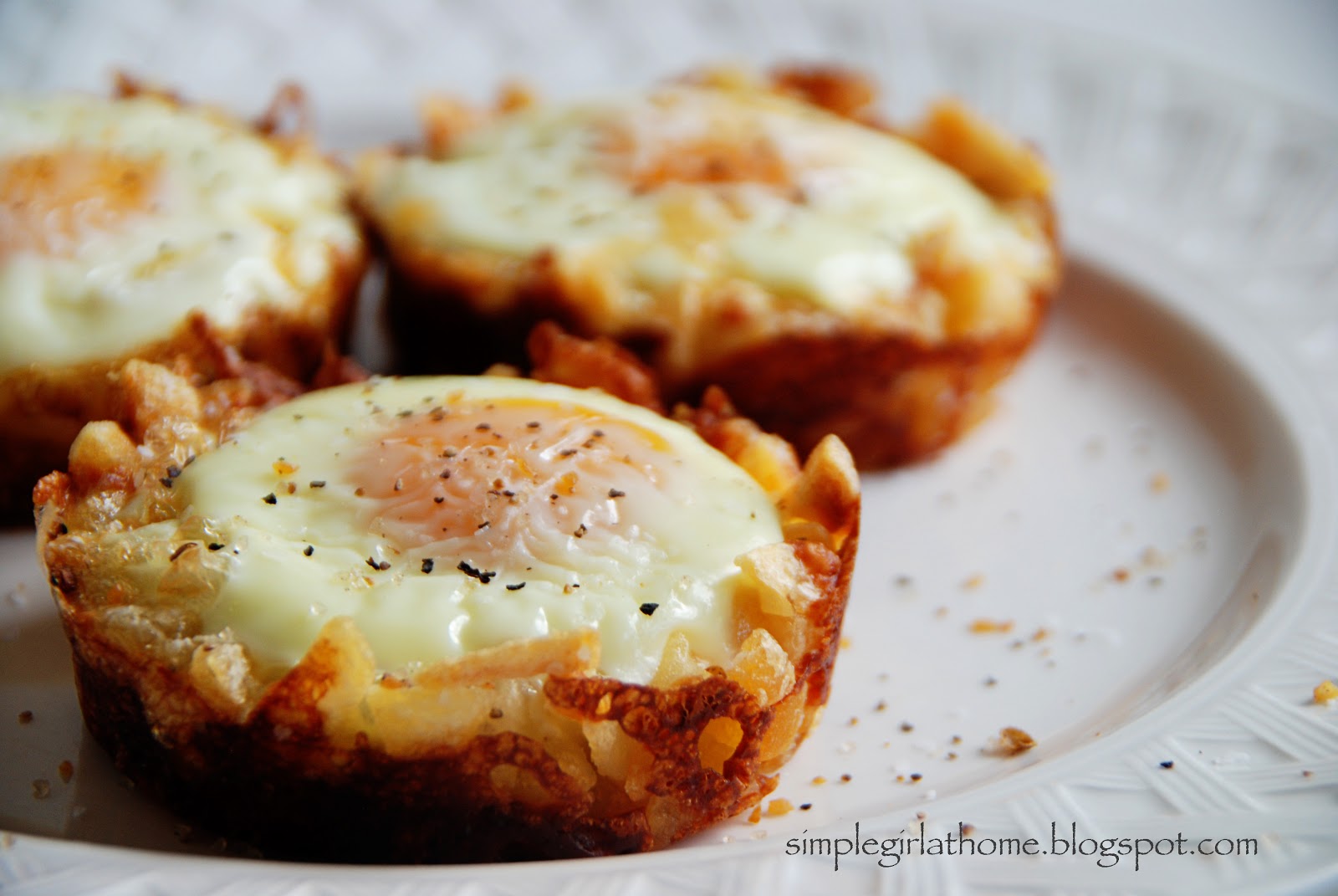 Hash Brown Nests with Eggs