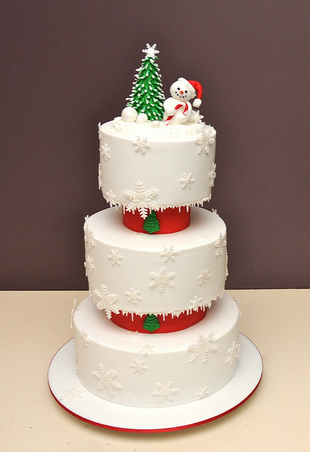 6 Photos of Christmas Cake 3 Tier Cakes