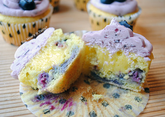 Lemon Curd Blueberry Cupcakes