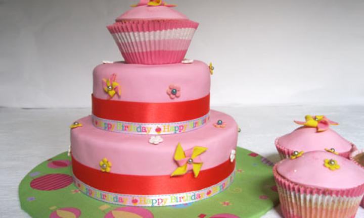Old Girl Birthday Cake Old Girl Birthday Cake