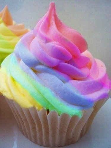 Pastel Rainbow Cupcake Pastel Rainbow Cupcake