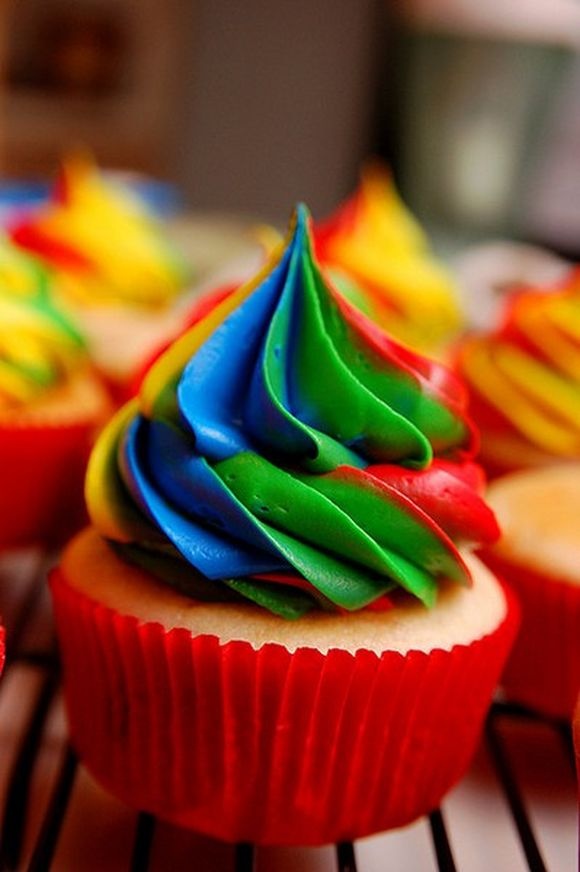 Rainbow Cupcakes