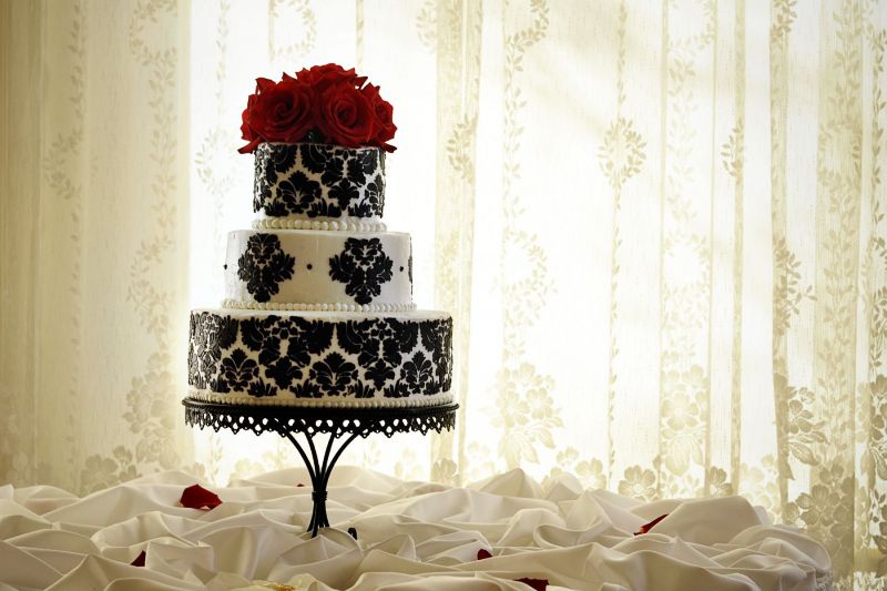 Red White and Black Damask Wedding Cake Red White and Black Damask Wedding Cake